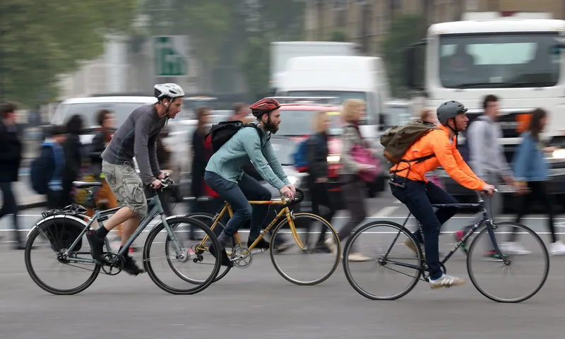 Incidenti in bicicletta: come tutelarsi tra sinistri RCA e il nuovo Codice della Strada 2024
